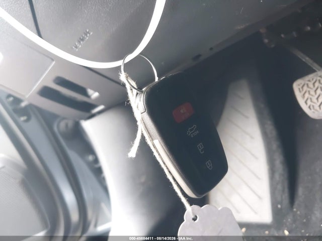 Продажа на аукционе авто 2022 Toyota Highlander Xle, vin: 5TDGZRBH9NS244018, номер лота: 45884411