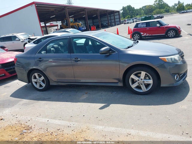 2014 Toyota Camry Se მანქანა იყიდება აუქციონზე, vin: 4T1BF1FK9EU428473, აუქციონის ნომერი: 45884468