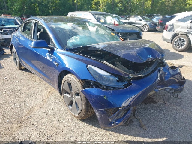 2023 5YJ3E1EA1PF587729 main image