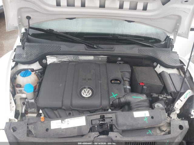 45884487 :رقم المزاد ، 3VWJP7AT0CM641150 vin ، 2012 Volkswagen Beetle 2.5l مزاد بيع
