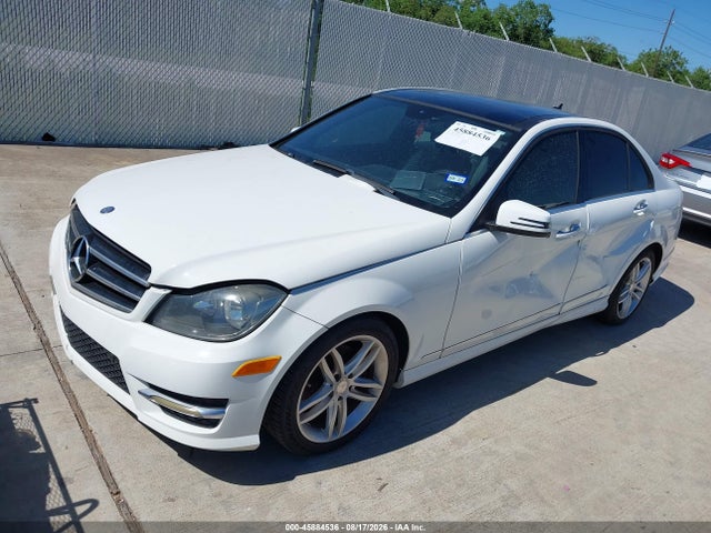 2014 Mercedes-benz C 250 Sport მანქანა იყიდება აუქციონზე, vin: WDDGF4HB4EA967891, აუქციონის ნომერი: 45884536