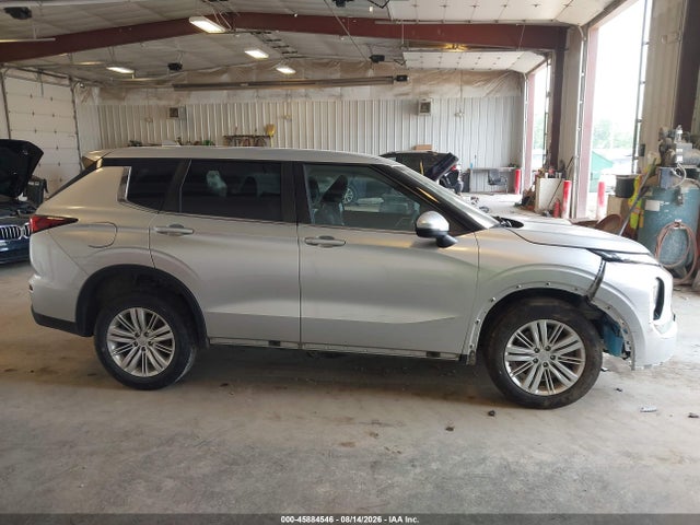 45884546 :رقم المزاد ، JA4J3TA80NZ014916 vin ، 2022 Mitsubishi Outlander Es 2.5 2wd مزاد بيع