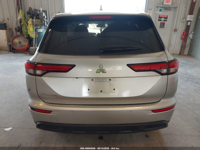 45884546 :رقم المزاد ، JA4J3TA80NZ014916 vin ، 2022 Mitsubishi Outlander Es 2.5 2wd مزاد بيع
