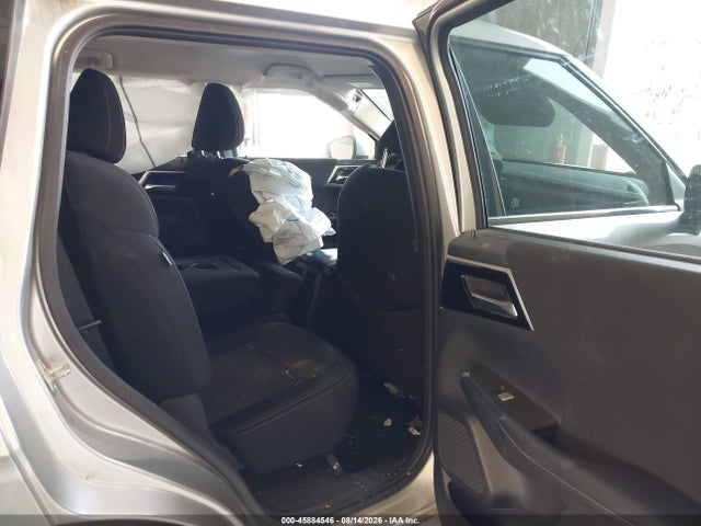 45884546 :رقم المزاد ، JA4J3TA80NZ014916 vin ، 2022 Mitsubishi Outlander Es 2.5 2wd مزاد بيع