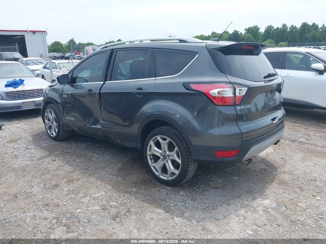 45884560 :رقم المزاد ، 1FMCU0J92HUB76854 vin ، 2017 Ford Escape Titanium مزاد بيع