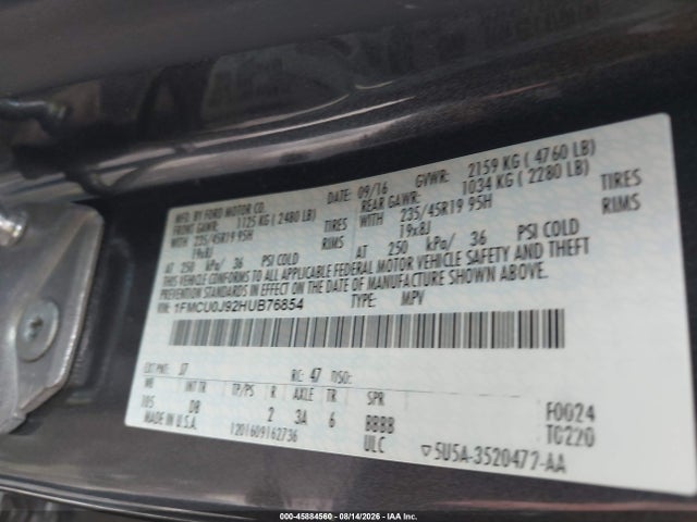 45884560 :رقم المزاد ، 1FMCU0J92HUB76854 vin ، 2017 Ford Escape Titanium مزاد بيع