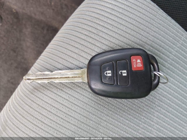 Aukcja sprzedaży 2014 Toyota Prius C Two, vin: JTDKDTB38E1063354, numer aukcji: 45884562