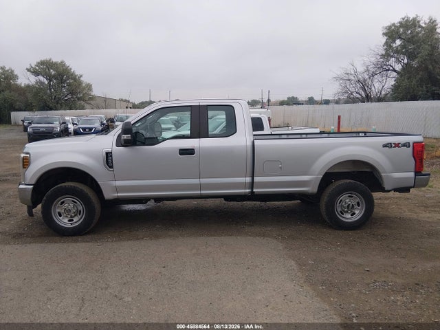2018 Ford F-250 Xl მანქანა იყიდება აუქციონზე, vin: 1FT7X2B6XJEC83955, აუქციონის ნომერი: 45884564