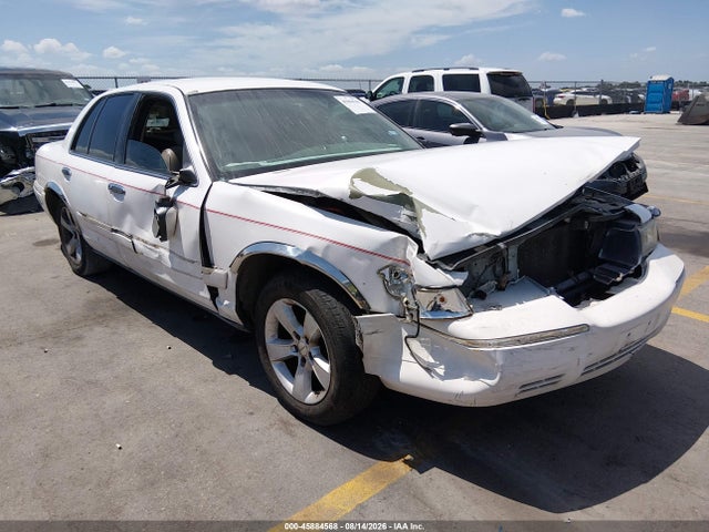 Продажа на аукционе авто 2000 Mercury Grand Marquis Gs, vin: 2MEFM74W2YX630653, номер лота: 45884568