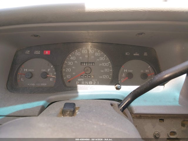 Продажа на аукционе авто 2000 Mercury Grand Marquis Gs, vin: 2MEFM74W2YX630653, номер лота: 45884568