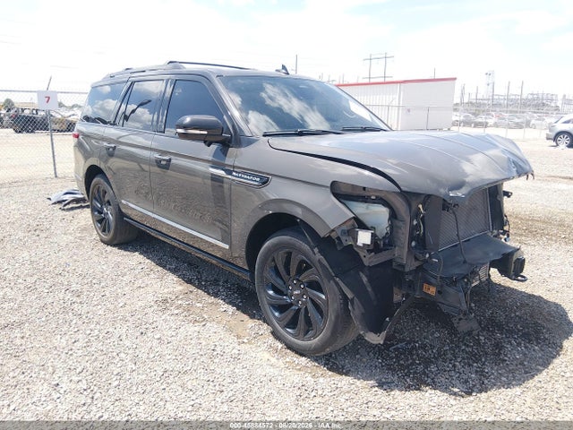 2023 Lincoln Navigator Black Label მანქანა იყიდება აუქციონზე, vin: 5LMJJ2TG9PEL10661, აუქციონის ნომერი: 45884572