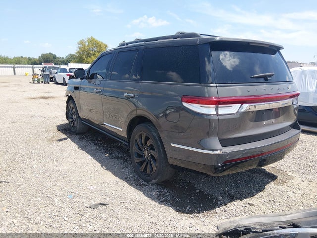 2023 Lincoln Navigator Black Label მანქანა იყიდება აუქციონზე, vin: 5LMJJ2TG9PEL10661, აუქციონის ნომერი: 45884572