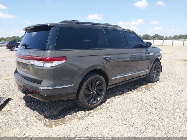 2023 Lincoln Navigator Black Label მანქანა იყიდება აუქციონზე, vin: 5LMJJ2TG9PEL10661, აუქციონის ნომერი: 45884572