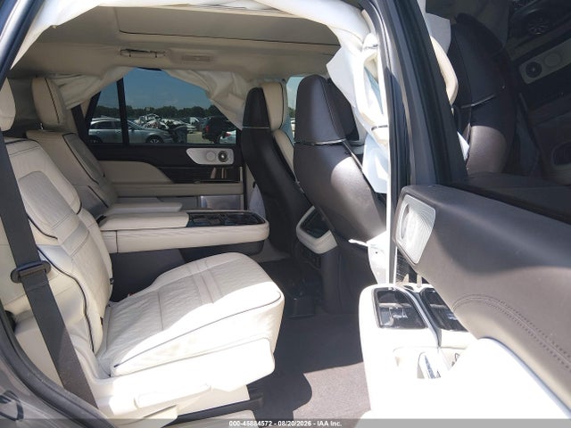 2023 Lincoln Navigator Black Label მანქანა იყიდება აუქციონზე, vin: 5LMJJ2TG9PEL10661, აუქციონის ნომერი: 45884572