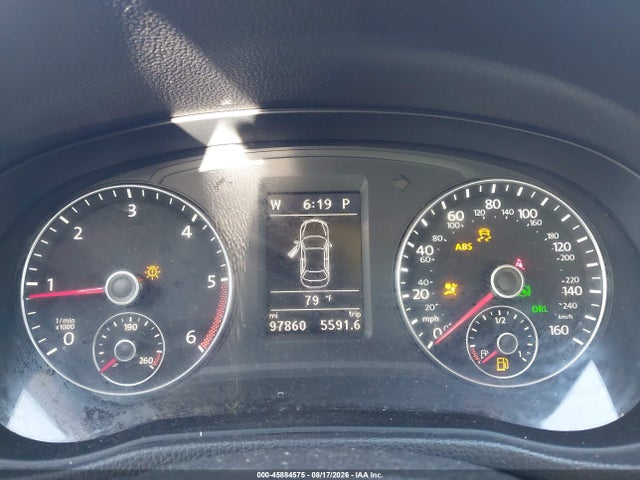 45884575 :رقم المزاد ، 1VWBN7A38DC083321 vin ، 2013 Volkswagen Passat 2.0l Tdi Se مزاد بيع