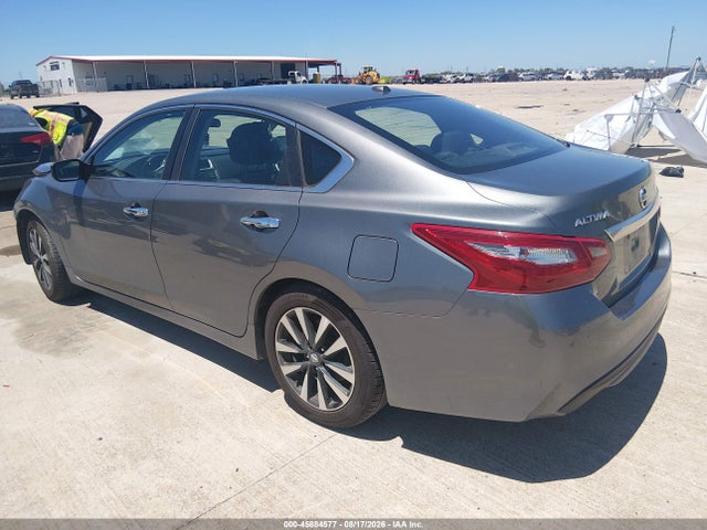2018 Nissan Altima 2.5 Sv მანქანა იყიდება აუქციონზე, vin: 1N4AL3AP3JC111317, აუქციონის ნომერი: 45884577