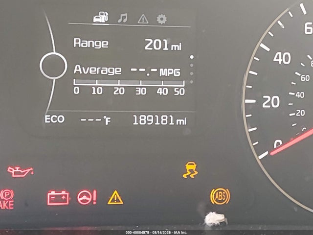 5XYPGDA50GG175543 KIA Sorento 3.3l Lx