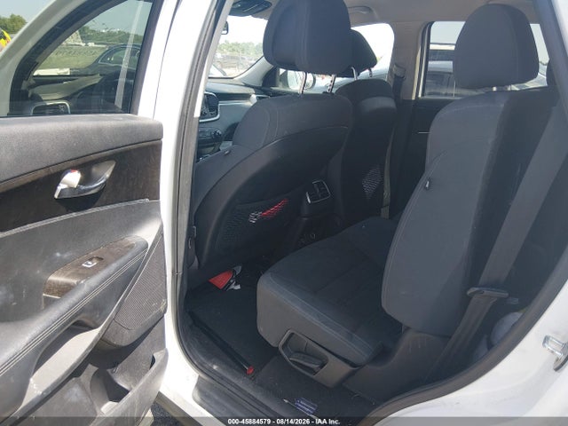 5XYPGDA50GG175543 KIA Sorento 3.3l Lx