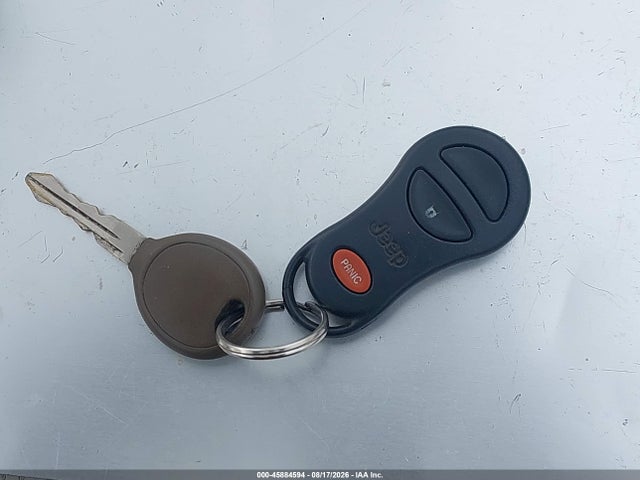 Продажа на аукционе авто 2002 Jeep Grand Cherokee Laredo, vin: 1J4GW48S02C252420, номер лота: 45884594