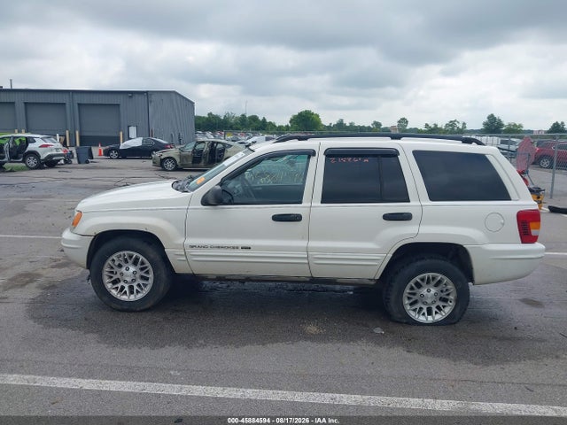 Продажа на аукционе авто 2002 Jeep Grand Cherokee Laredo, vin: 1J4GW48S02C252420, номер лота: 45884594