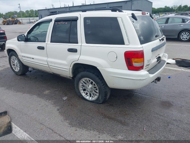Продажа на аукционе авто 2002 Jeep Grand Cherokee Laredo, vin: 1J4GW48S02C252420, номер лота: 45884594