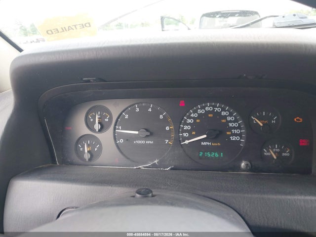 Продажа на аукционе авто 2002 Jeep Grand Cherokee Laredo, vin: 1J4GW48S02C252420, номер лота: 45884594