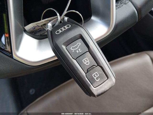 45884597 :رقم المزاد ، WA114BGF7SA032966 vin ، 2025 Audi Q6 E-tron Premium Quattro مزاد بيع