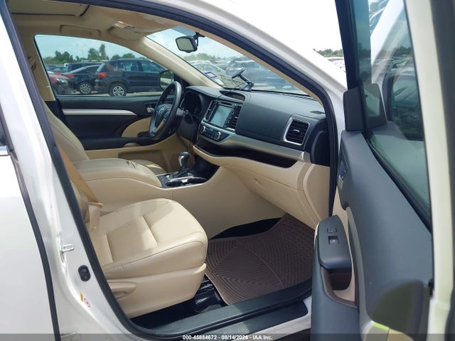 Aukcja sprzedaży 2015 Toyota Highlander Xle V6, vin: 5TDKKRFH7FS065678, numer aukcji: 45884672
