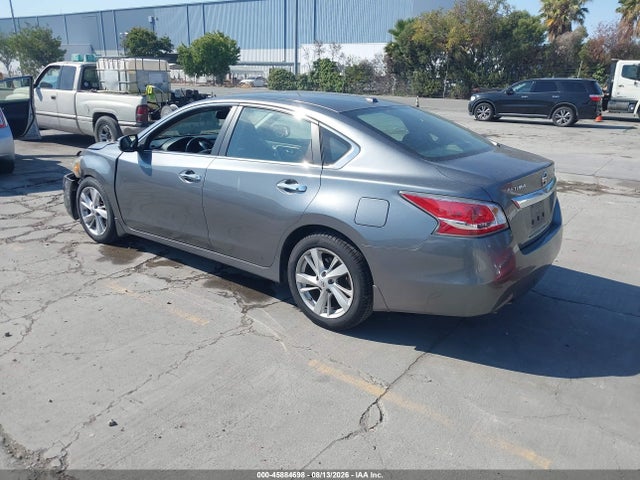 Auction sale of the 2015 Nissan Altima 2.5 Sv, vin: 1N4AL3AP3FC171718, lot number: 45884698