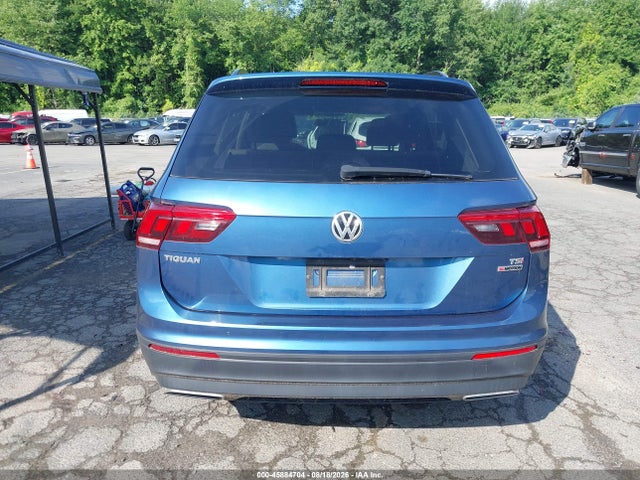 45884704 :رقم المزاد ، 3VV0B7AX4JM123394 vin ، 2018 Volkswagen Tiguan 2.0t S مزاد بيع