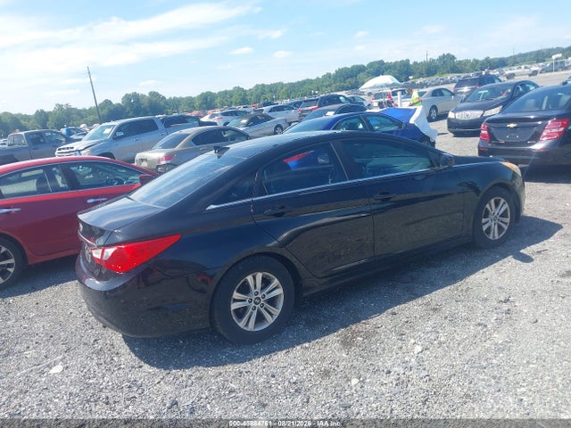 2013 Hyundai Sonata Gls მანქანა იყიდება აუქციონზე, vin: 5NPEB4AC6DH538923, აუქციონის ნომერი: 45884761