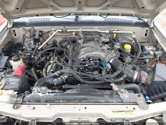 2000 Nissan Frontier Se-v6/xe-v6 მანქანა იყიდება აუქციონზე, vin: 1N6ED26Y3YC314235, აუქციონის ნომერი: 45884814