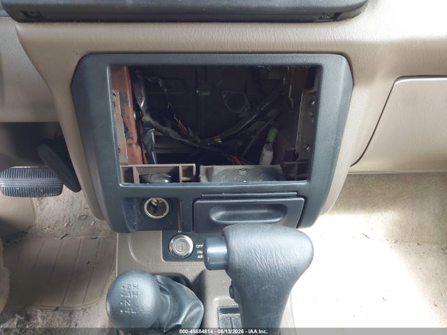 2000 Nissan Frontier Se-v6/xe-v6 მანქანა იყიდება აუქციონზე, vin: 1N6ED26Y3YC314235, აუქციონის ნომერი: 45884814
