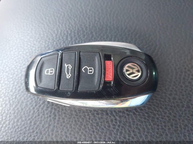 Продажа на аукционе авто 2013 Volkswagen Touareg Tdi Sport, vin: WVGEP9BP1DD002981, номер лота: 45884817