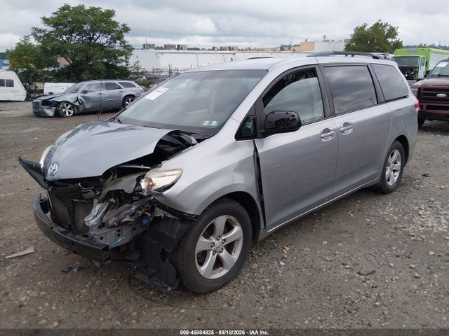 Продаж на аукціоні авто 2011 Toyota Sienna Le V6, vin: 5TDKK3DC4BS066723, номер лоту: 45884825