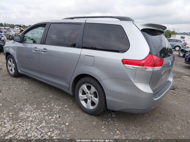 Продаж на аукціоні авто 2011 Toyota Sienna Le V6, vin: 5TDKK3DC4BS066723, номер лоту: 45884825