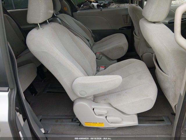 Продаж на аукціоні авто 2011 Toyota Sienna Le V6, vin: 5TDKK3DC4BS066723, номер лоту: 45884825
