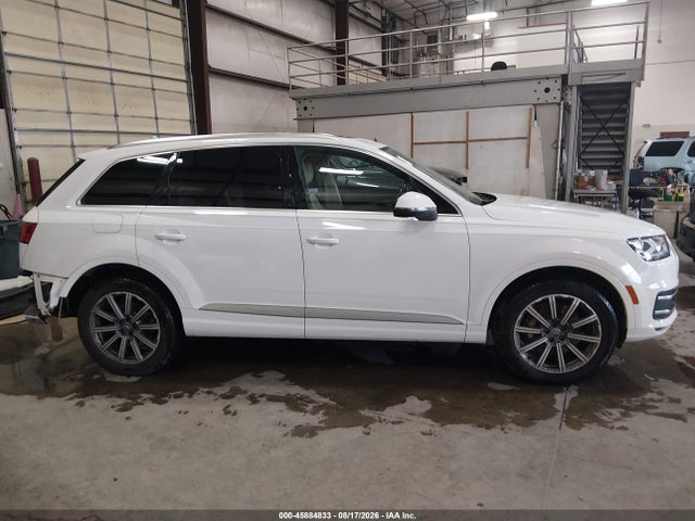 Audi Q7 2.0t Premium 2018 WA1AHAF76JD013900 Image 14