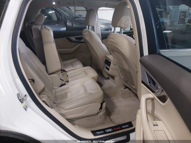 Audi Q7 2.0t Premium 2018 WA1AHAF76JD013900 Image 8