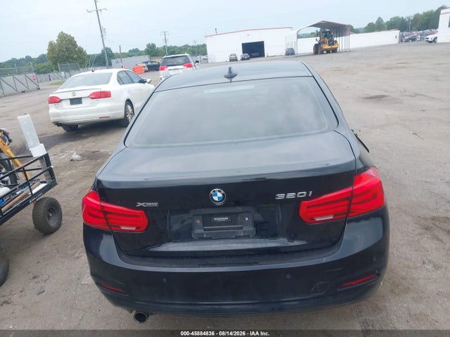 Aukcja sprzedaży 2018 Bmw 320i Xdrive, vin: WBA8A3C58JA505365, numer aukcji: 45884836