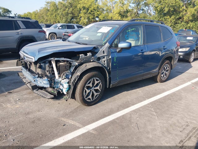 Продаж на аукціоні авто 2021 Subaru Forester Premium, vin: JF2SKAFCXMH497688, номер лоту: 45884852