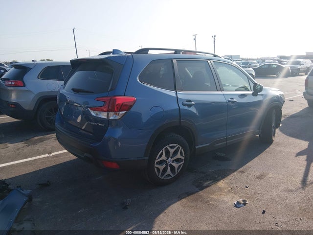 Продаж на аукціоні авто 2021 Subaru Forester Premium, vin: JF2SKAFCXMH497688, номер лоту: 45884852