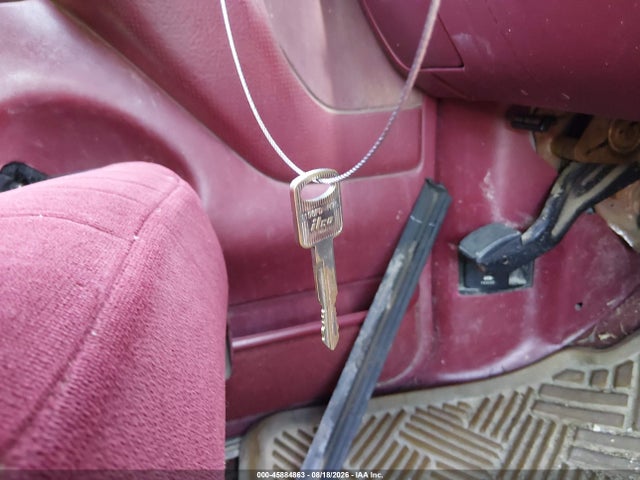 45884863 :رقم المزاد ، 1FTJX35G8TEA43371 vin ، 1996 Ford F350 مزاد بيع