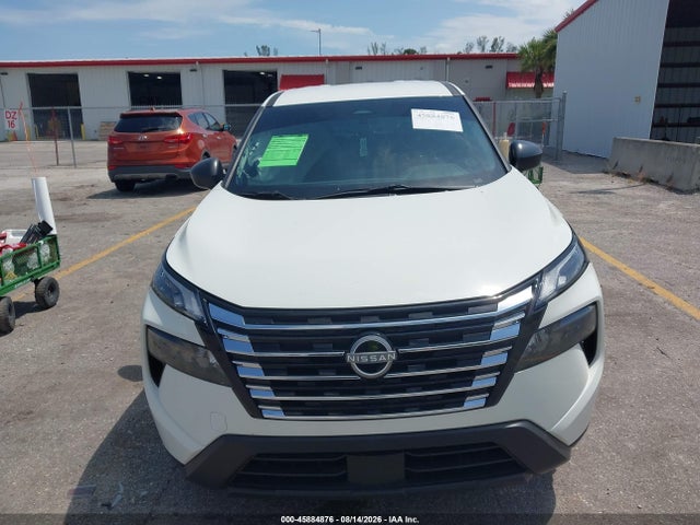 2025 Nissan Rogue S Fwd მანქანა იყიდება აუქციონზე, vin: 5N1BT3AA4SC822967, აუქციონის ნომერი: 45884876
