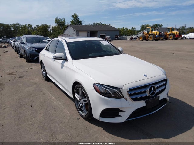 45884893 :رقم المزاد ، WDDZF4KB0HA172942 vin ، 2017 Mercedes-benz E 300 4matic مزاد بيع
