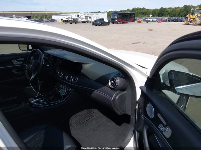 Aukcja sprzedaży 2017 Mercedes-benz E 300 4matic, vin: WDDZF4KB0HA172942, numer aukcji: 45884893