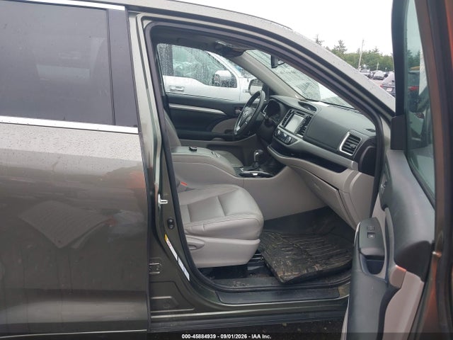 Aukcja sprzedaży 2016 Toyota Highlander Xle V6, vin: 5TDJKRFHXGS230605, numer aukcji: 45884939