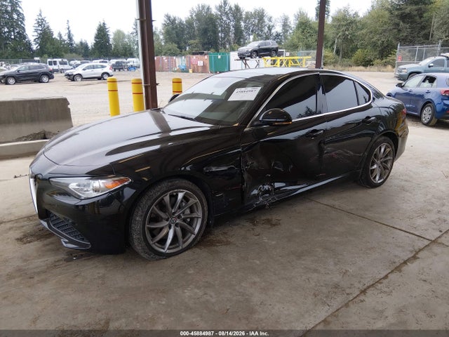 Alfa Romeo Giulia Awd 2017 ZARFAEDNXH7540099 Image 2