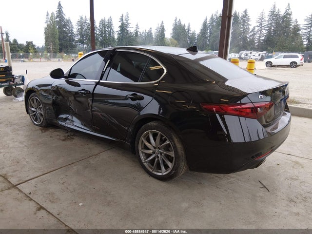 Alfa Romeo Giulia Awd 2017 ZARFAEDNXH7540099 Image 3