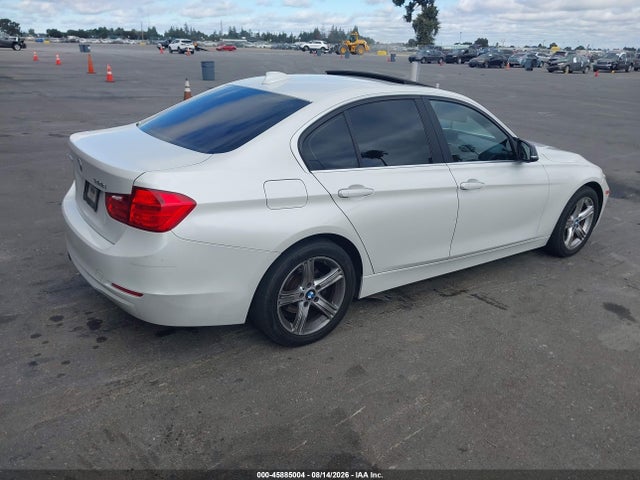 WBA3B5C59FF959489 BMW 328i Xdrive